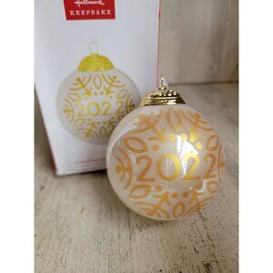 Hallmark 2022 Christmas commemorative ball ornament Xmas